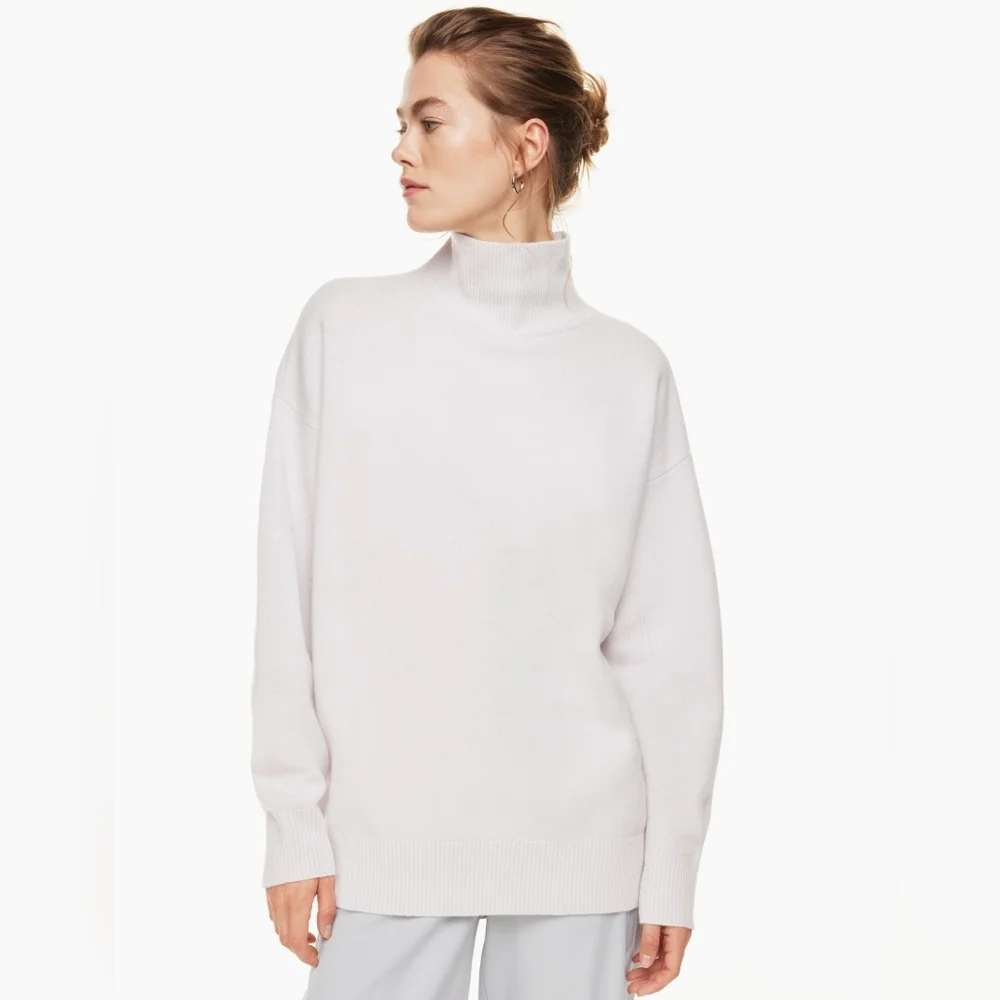Aritzia Babaton Stargaze Turtleneck in Light Pink/Purple Size M/L - Picture 3 of 9